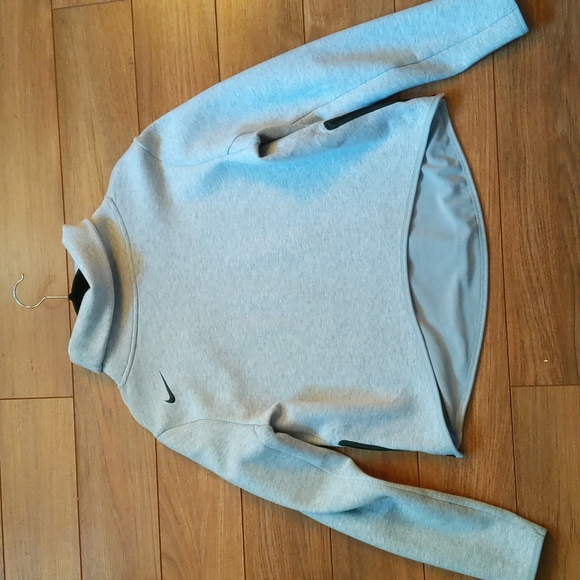 Nike cropped athleisure sweater, fits large. - Picture 1 of 6